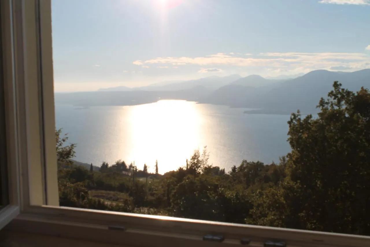 Garda Lake Panorama Villa With Garden & Bbq San Zeno di Montagna